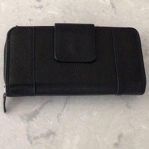 Women’s  Leather BILLFOLD!